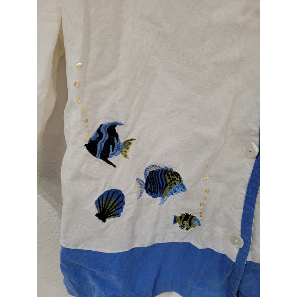 Dressbarn Womens‎ White Blue Embroidered Fish Seascape Button Down Shirt #9 - Picture 4 of 6